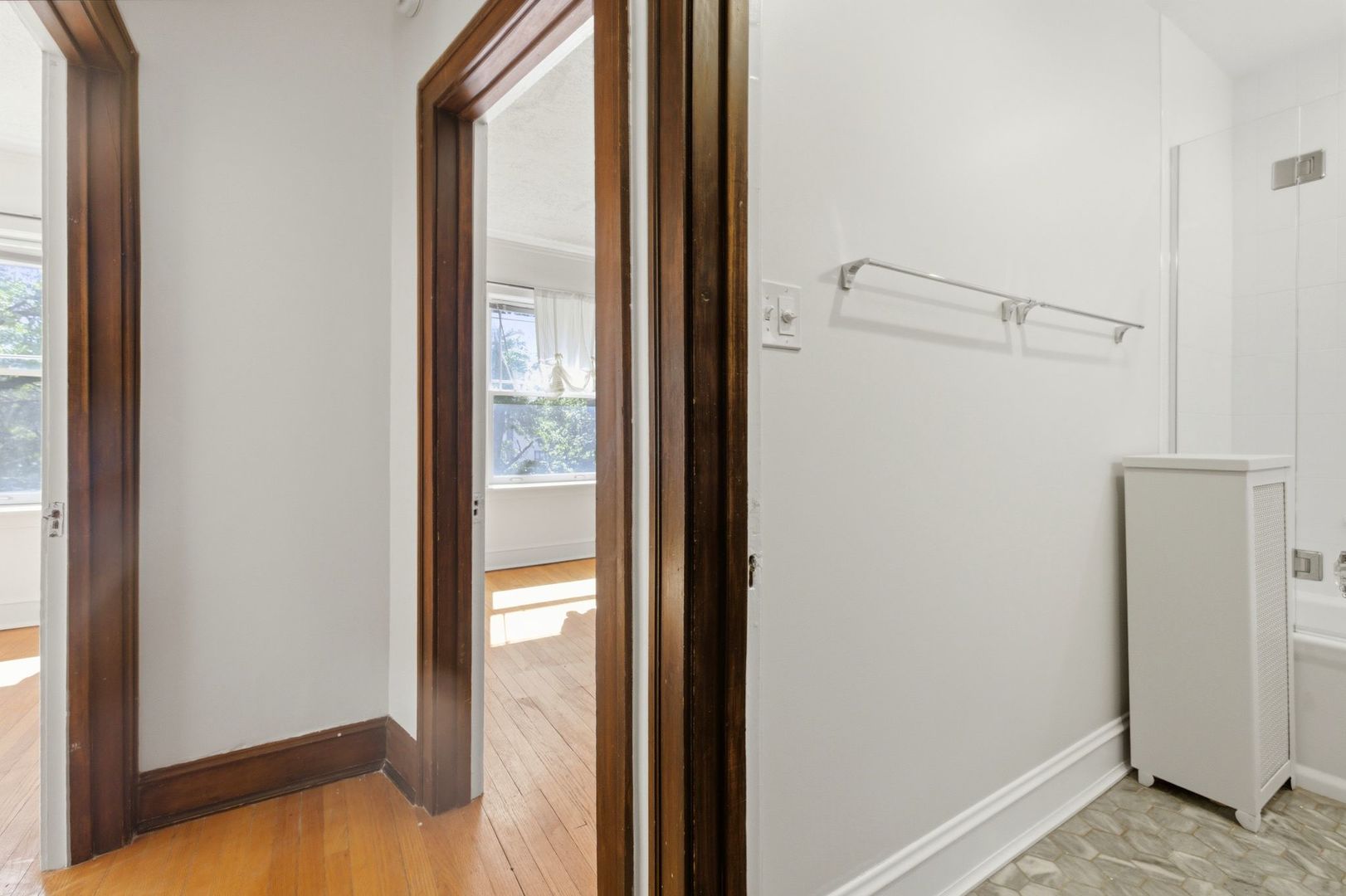 528 SHERIDAN Road Unit: 2A