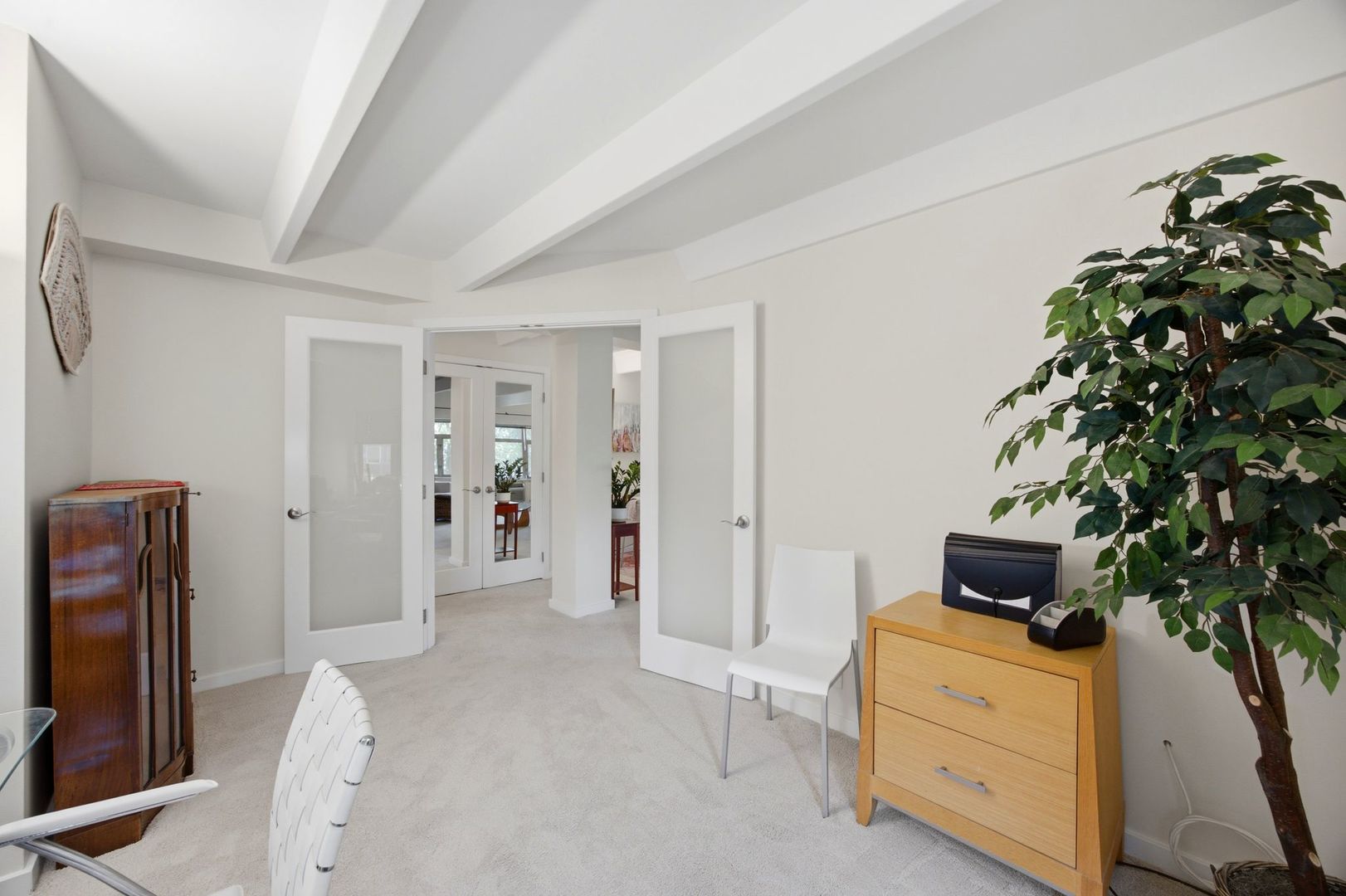 1864 SHERMAN Avenue Unit: 5SW