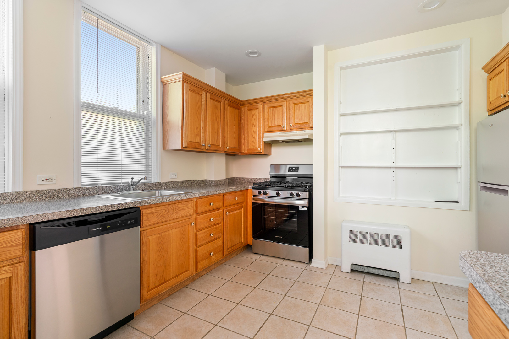 1235.5 Ridge Avenue