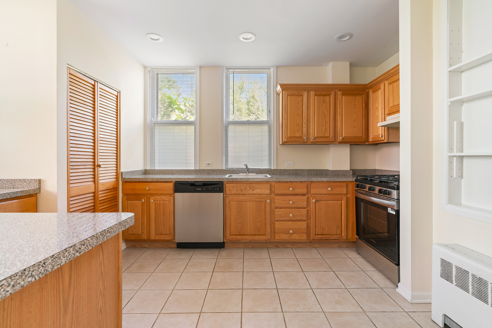 1235.5 Ridge Avenue