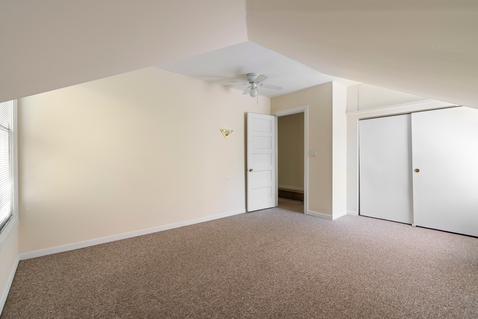 1235.5 Ridge Avenue