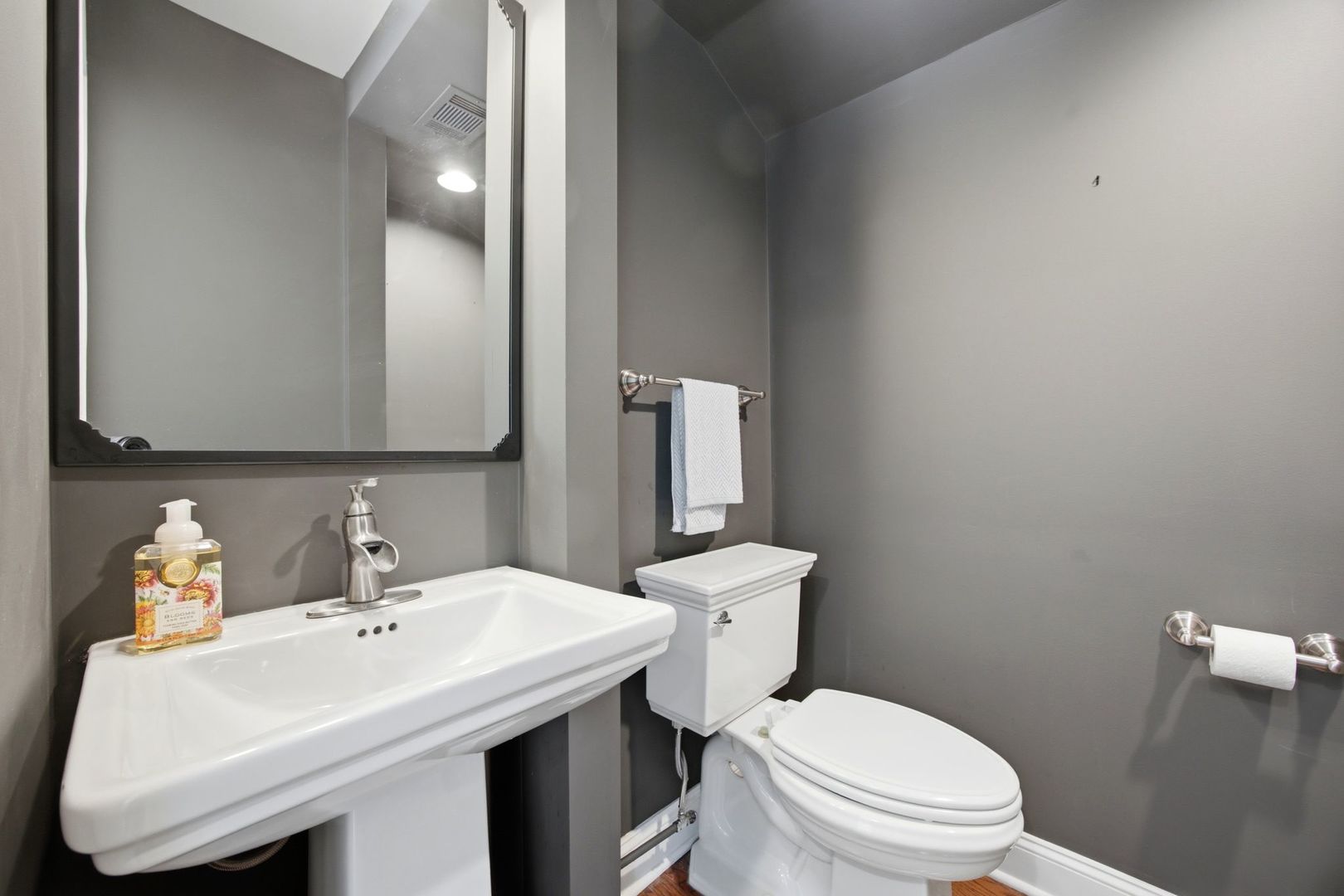 606 5th Street Unit: 606