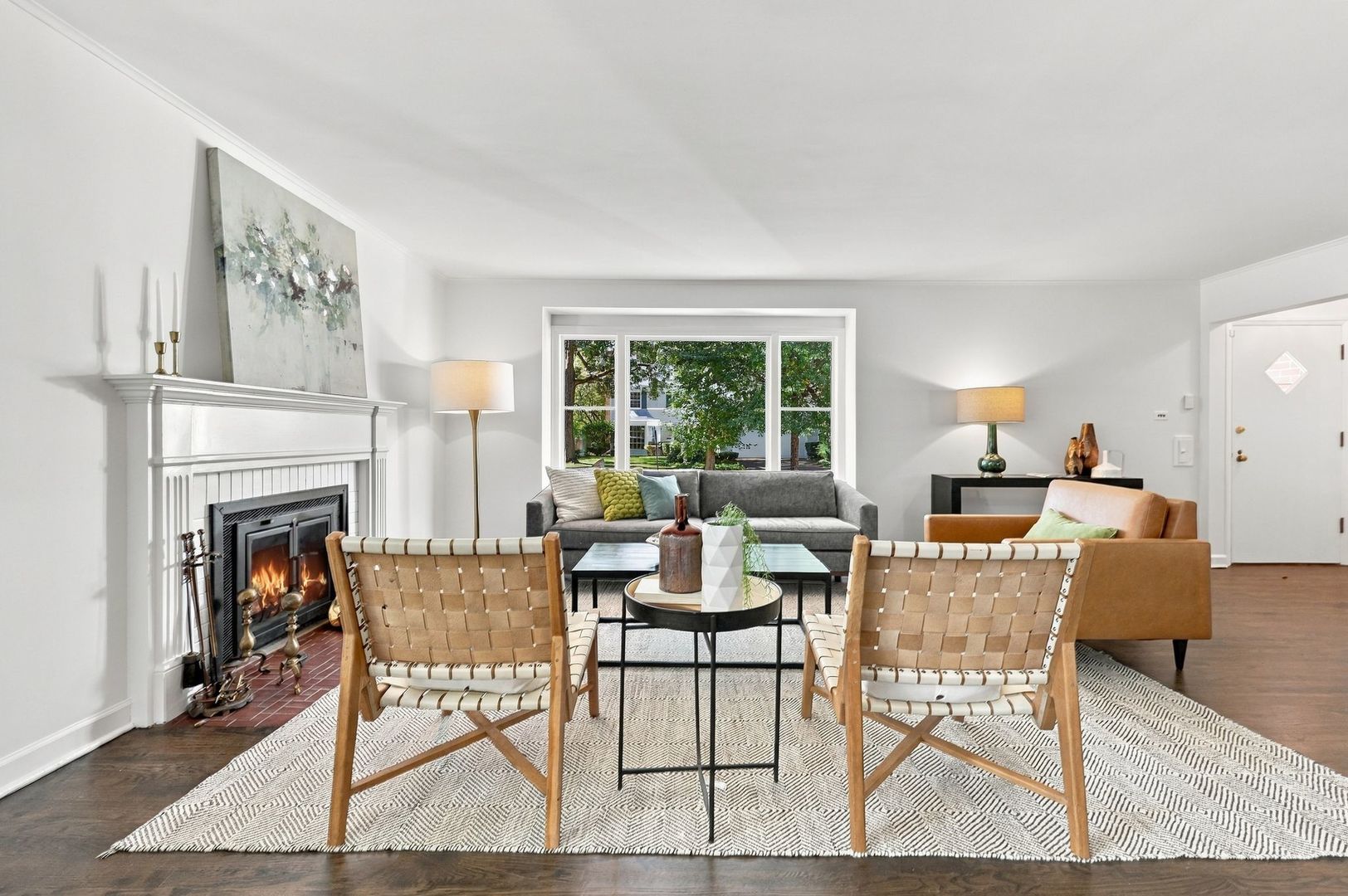 2111 Lincolnwood Drive