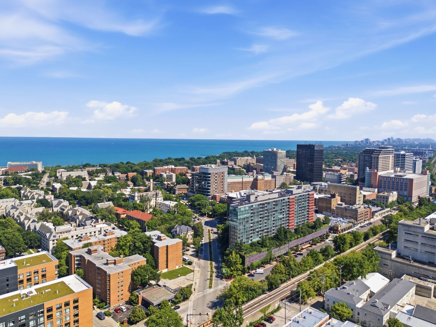 1862 Sherman Avenue Unit: 1NW