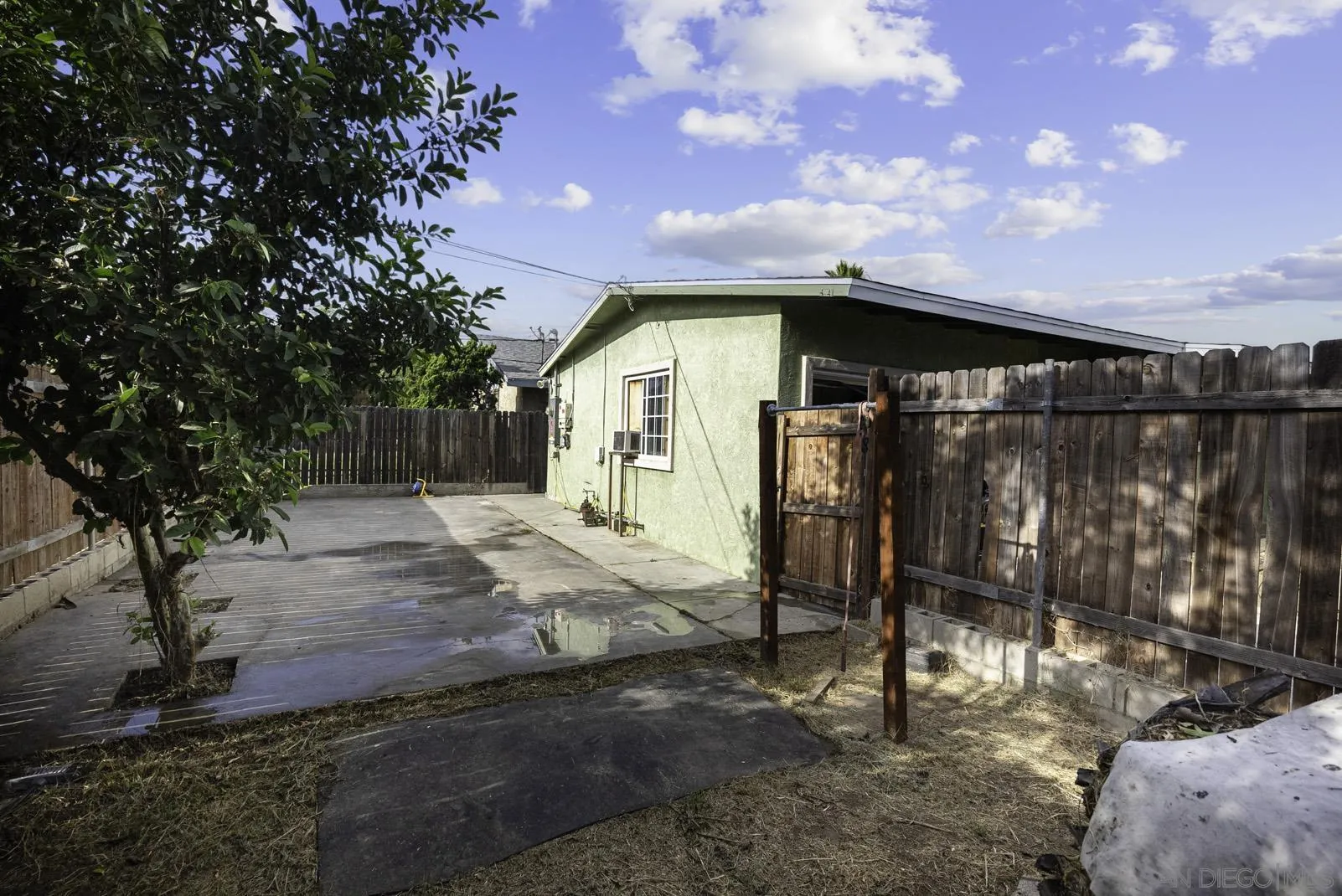 705 Maria Ave