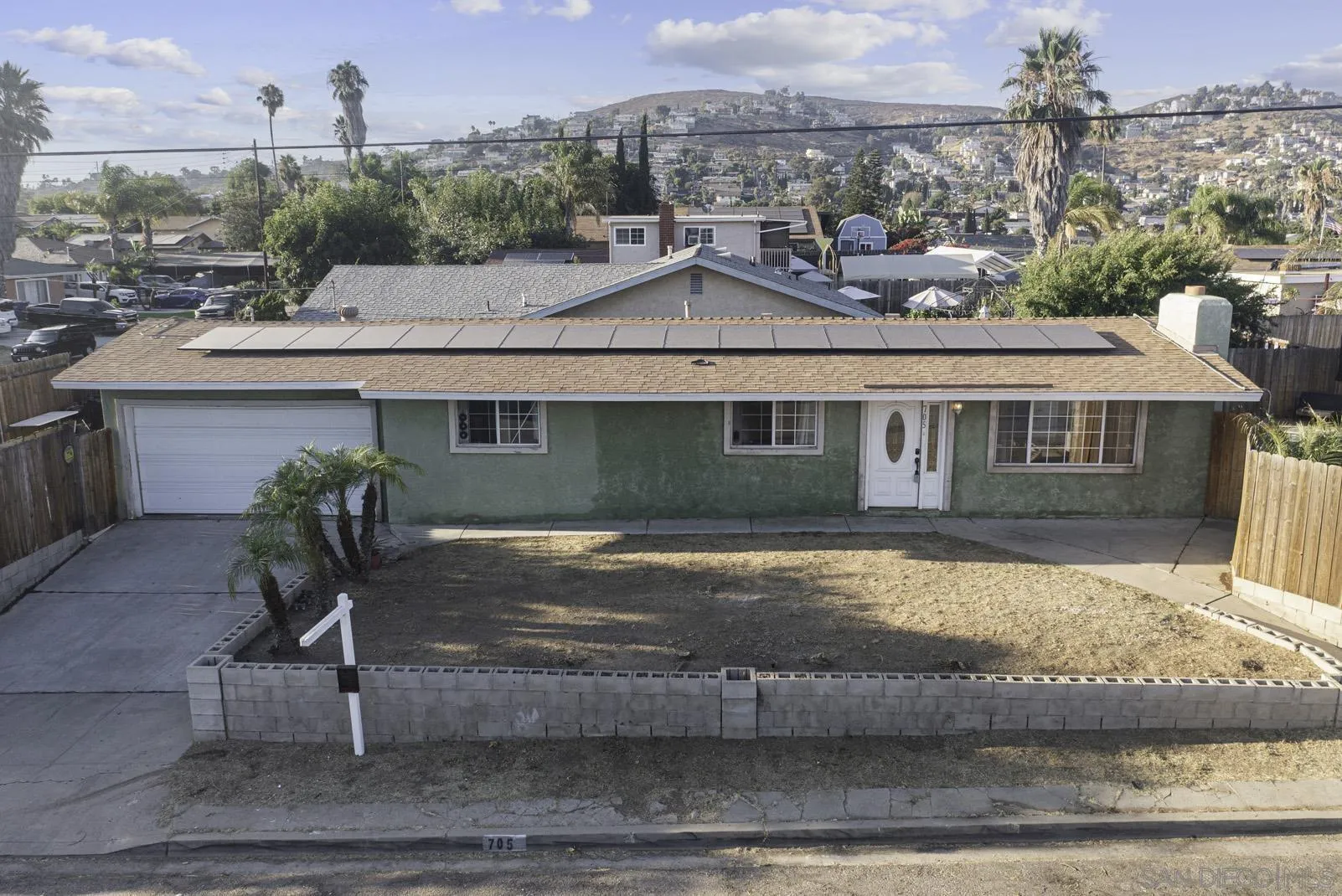 705 Maria Ave