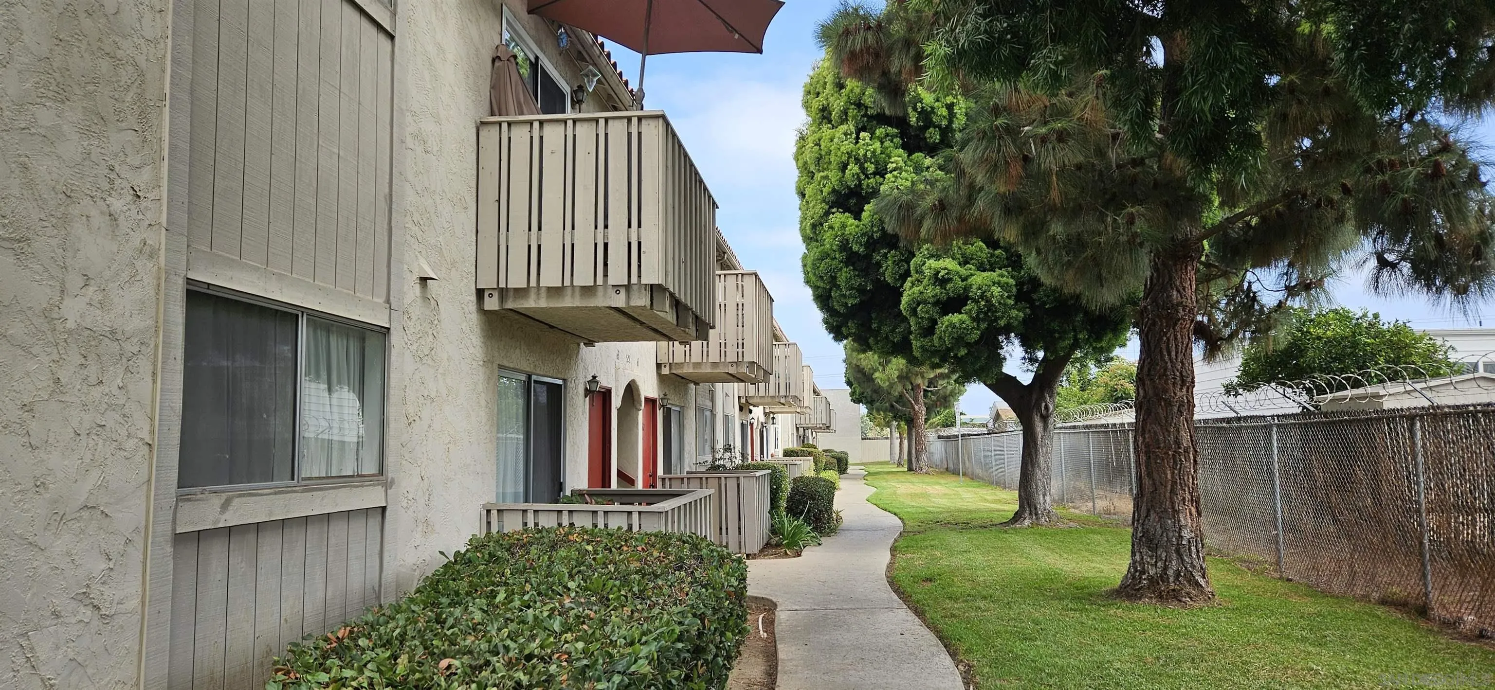 1555 Broadway Unit 8