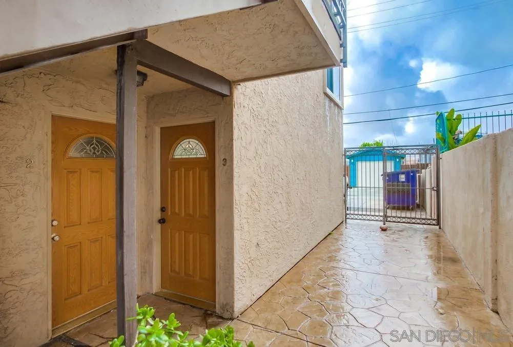 4220 41st St Unit 3