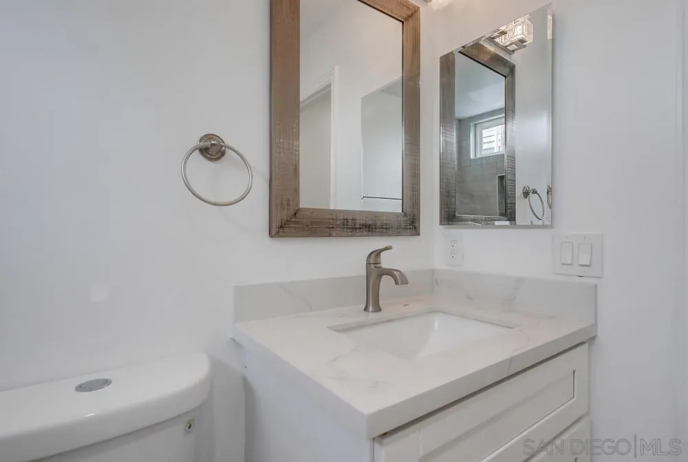 4220 41st St Unit 3
