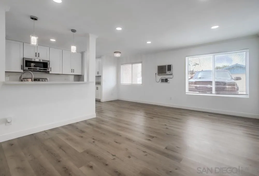 4220 41st St Unit 3