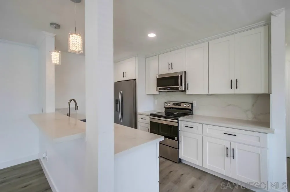 4220 41st St Unit 3