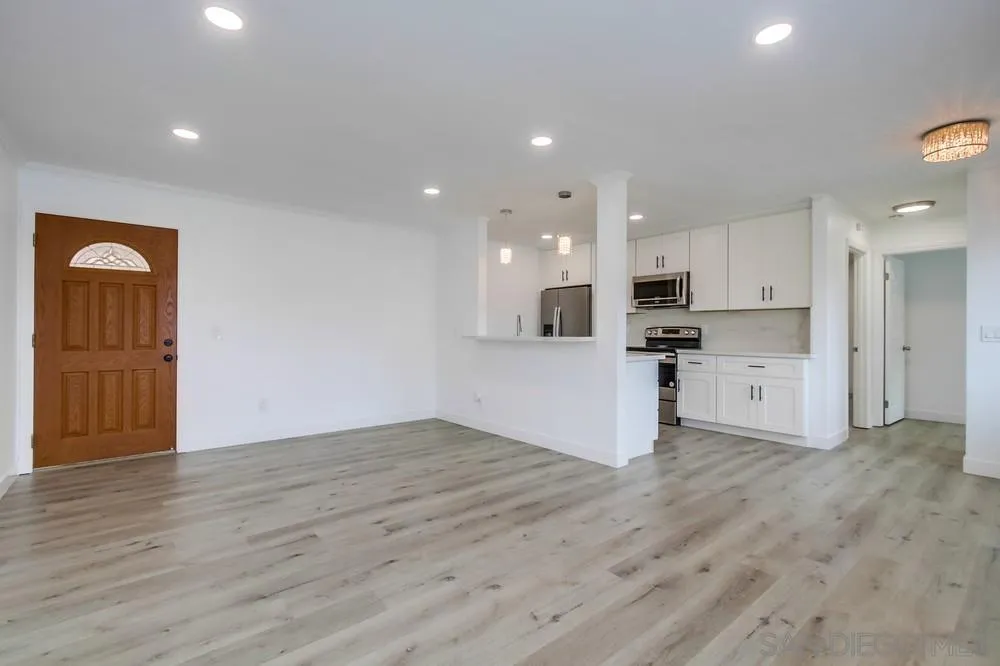 4220 41st St Unit 3