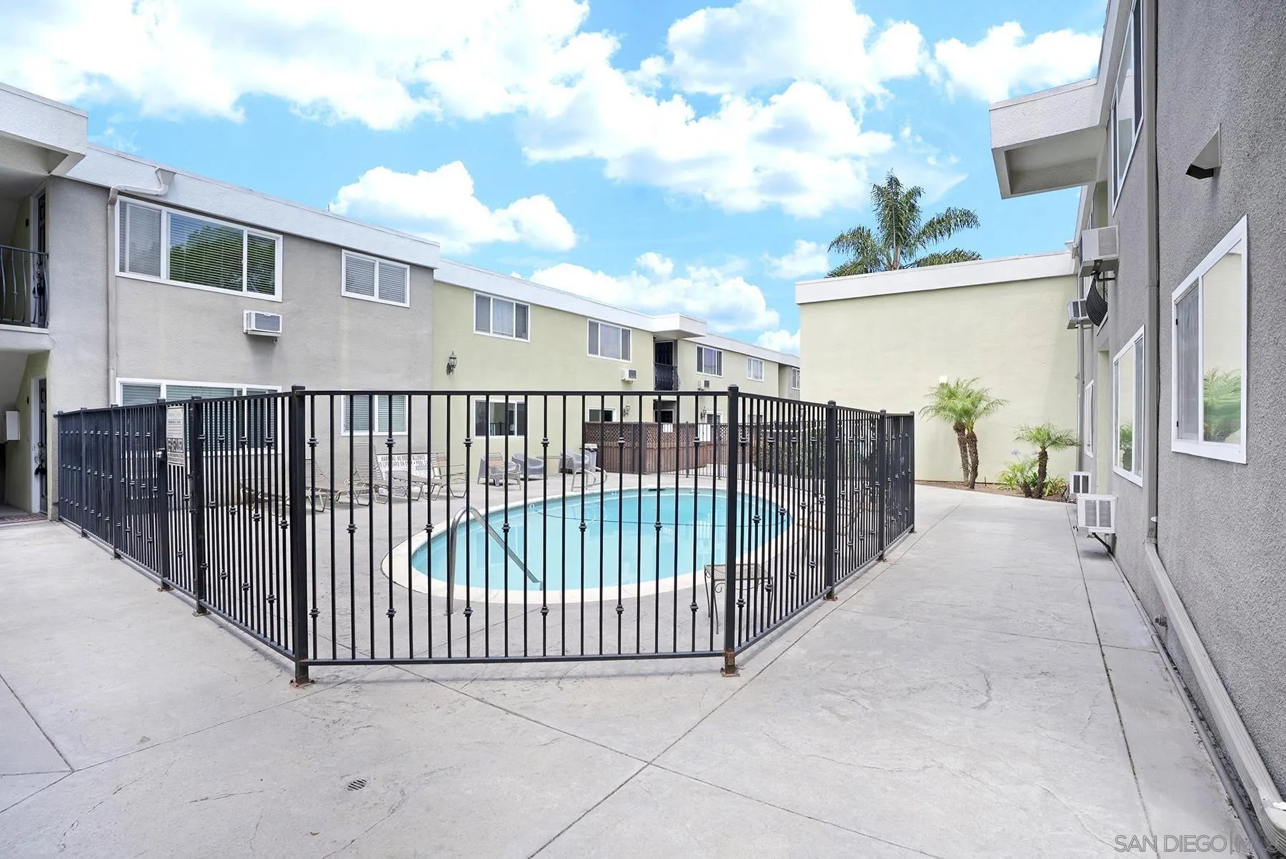 6602 Beadnell Way Unit 12