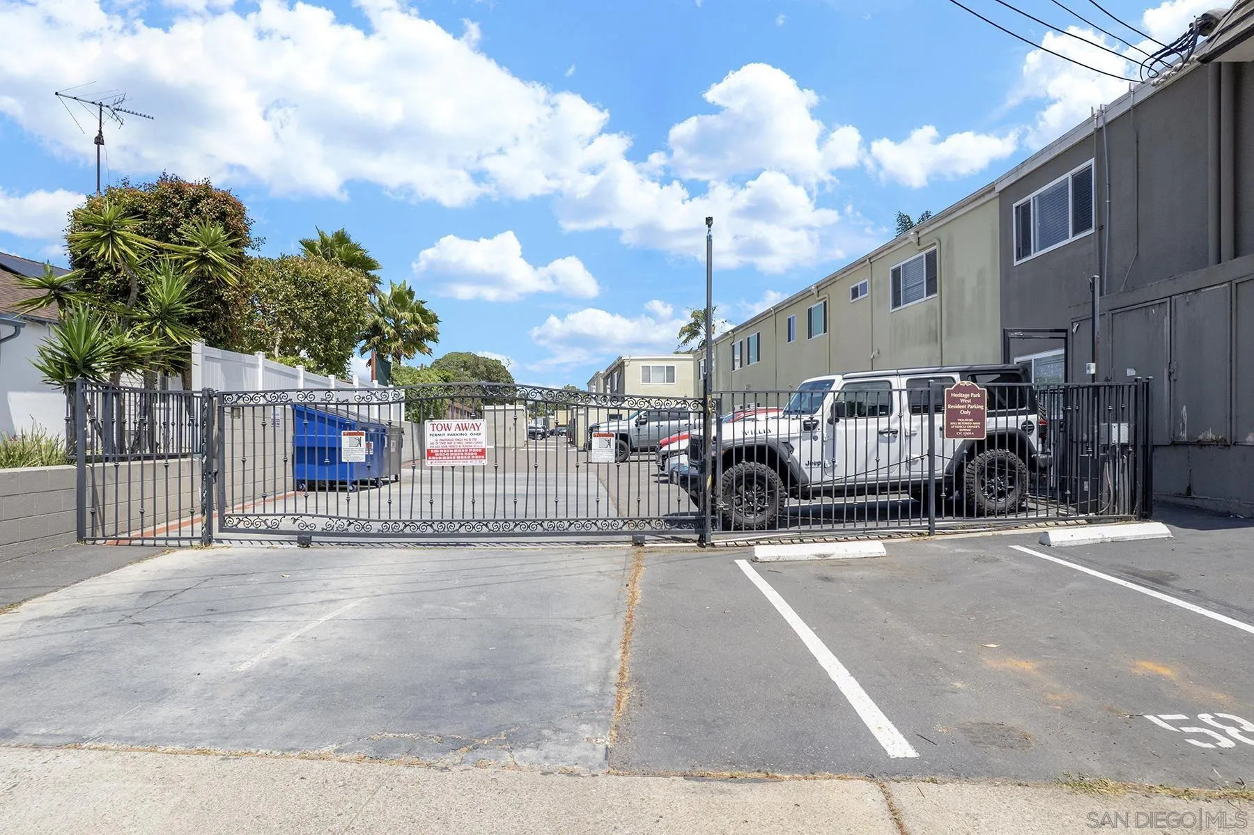 6602 Beadnell Way Unit 12