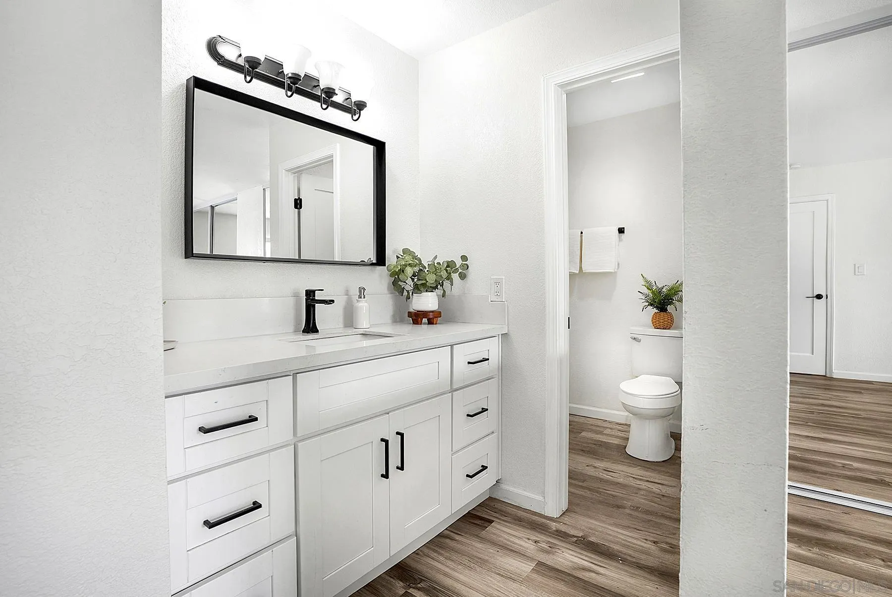 6602 Beadnell Way Unit 12