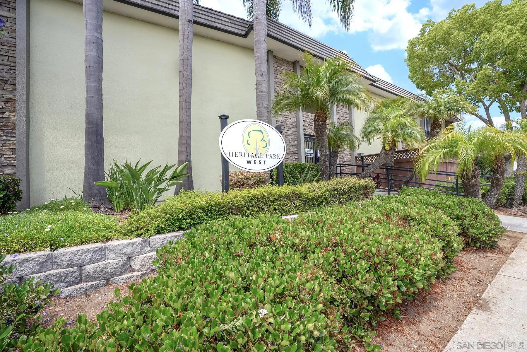 6602 Beadnell Way Unit 12