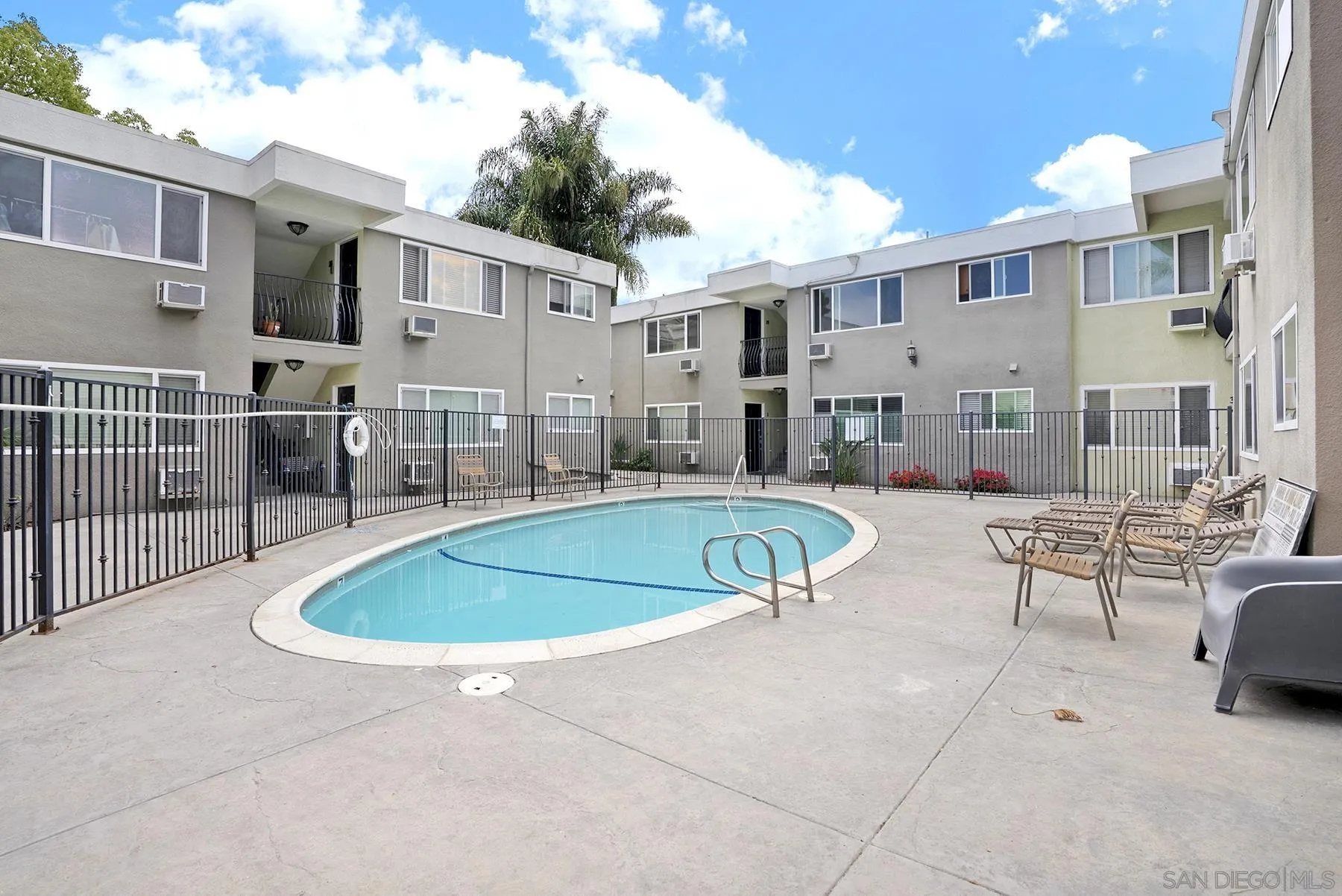 6602 Beadnell Way Unit 12
