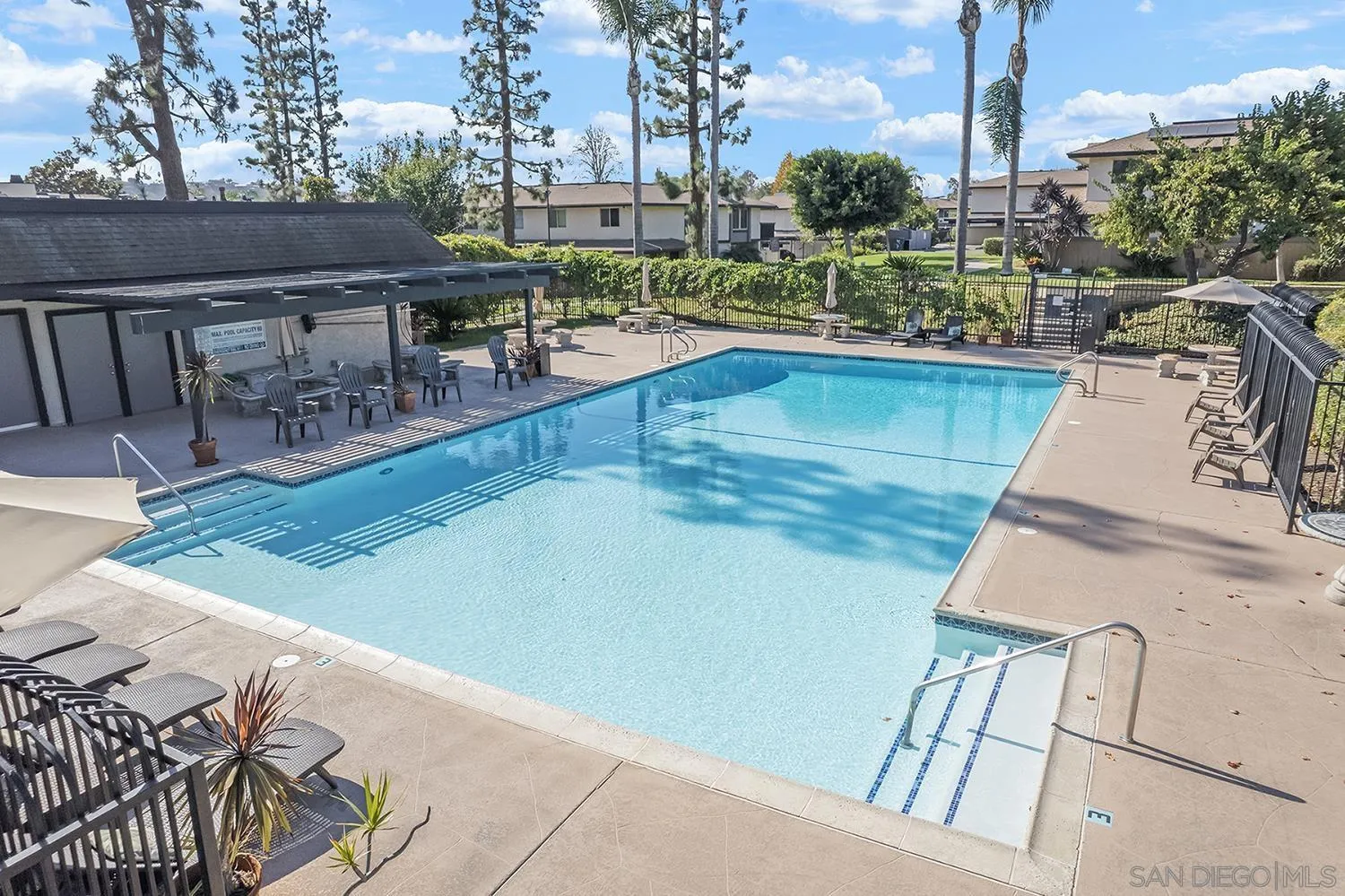 273 Rancho Ct Unit C