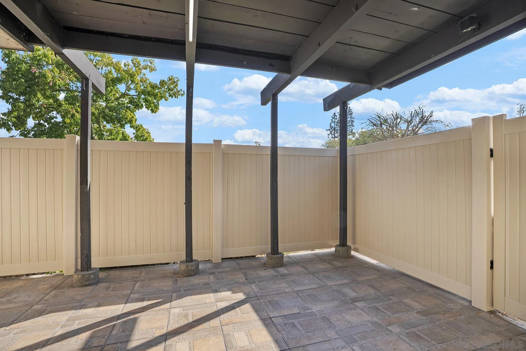 273 Rancho Ct Unit C