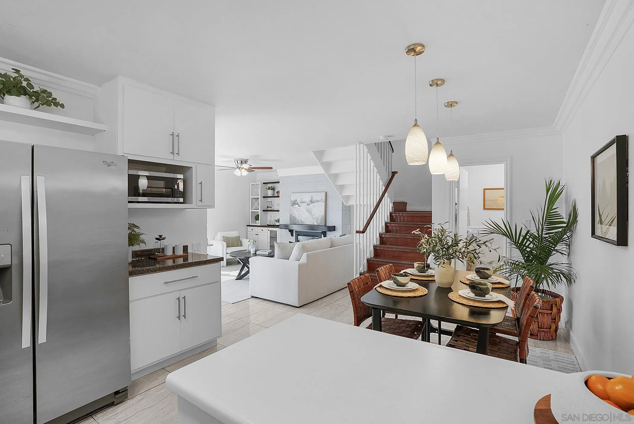 273 Rancho Ct Unit C