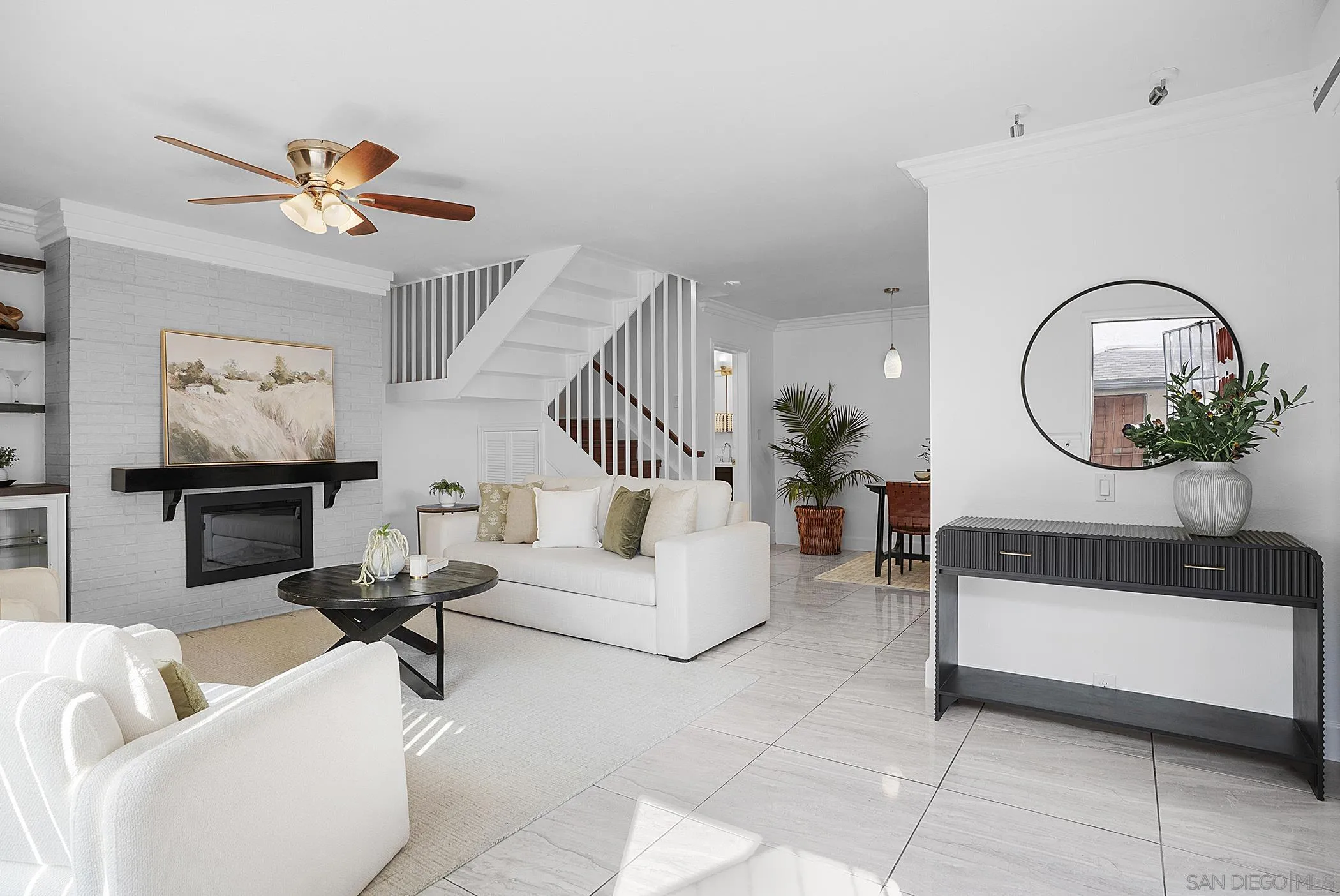 273 Rancho Ct Unit C