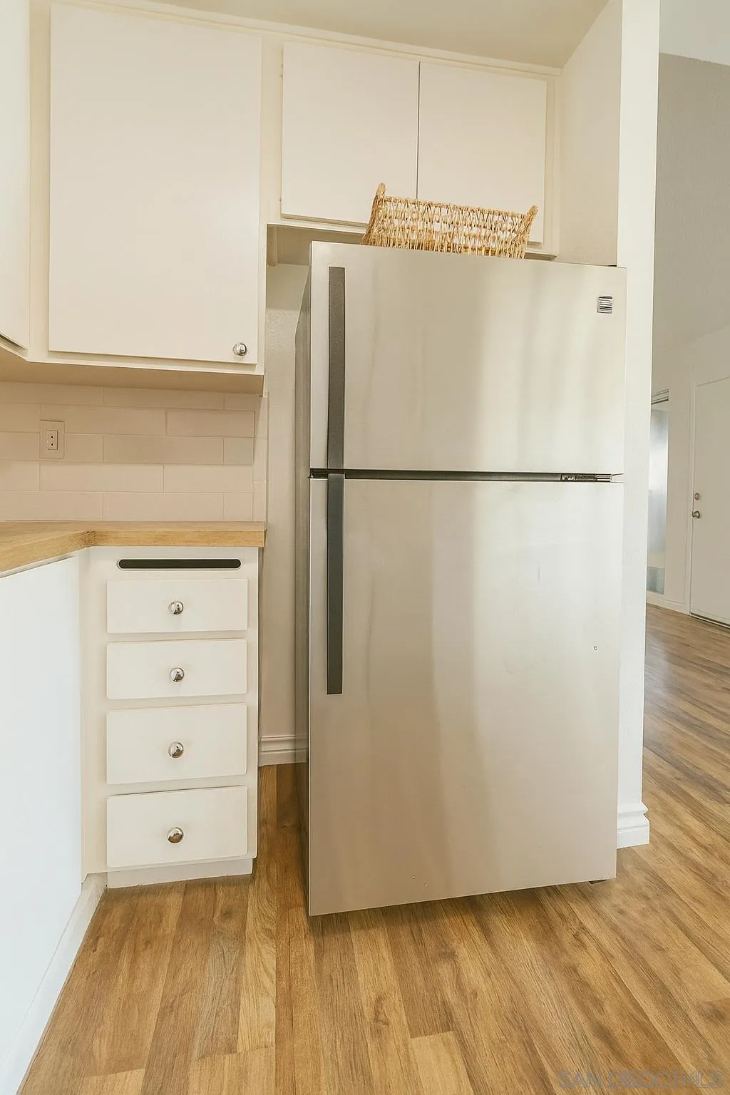 1817 E E Grand Ave Unit 56