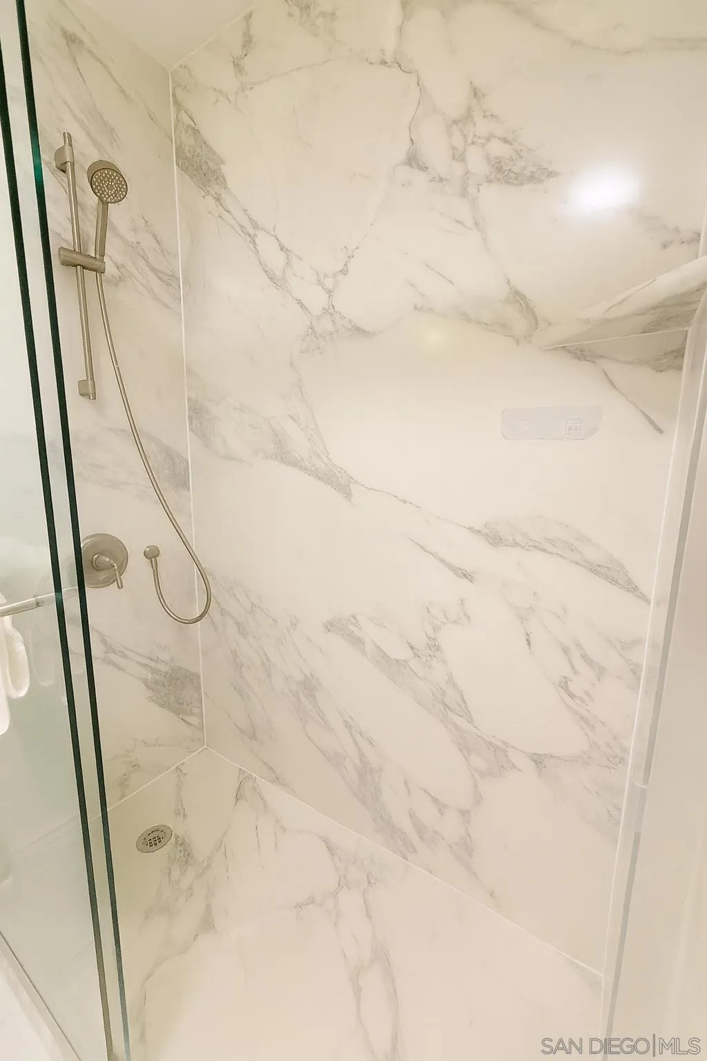 1817 E E Grand Ave Unit 56