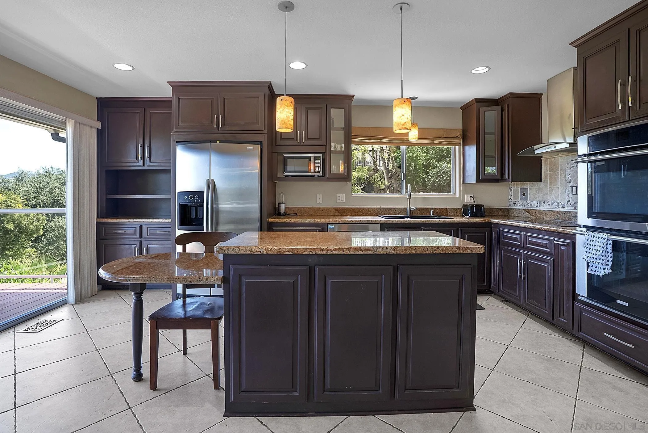 2373 Carroll Ln
