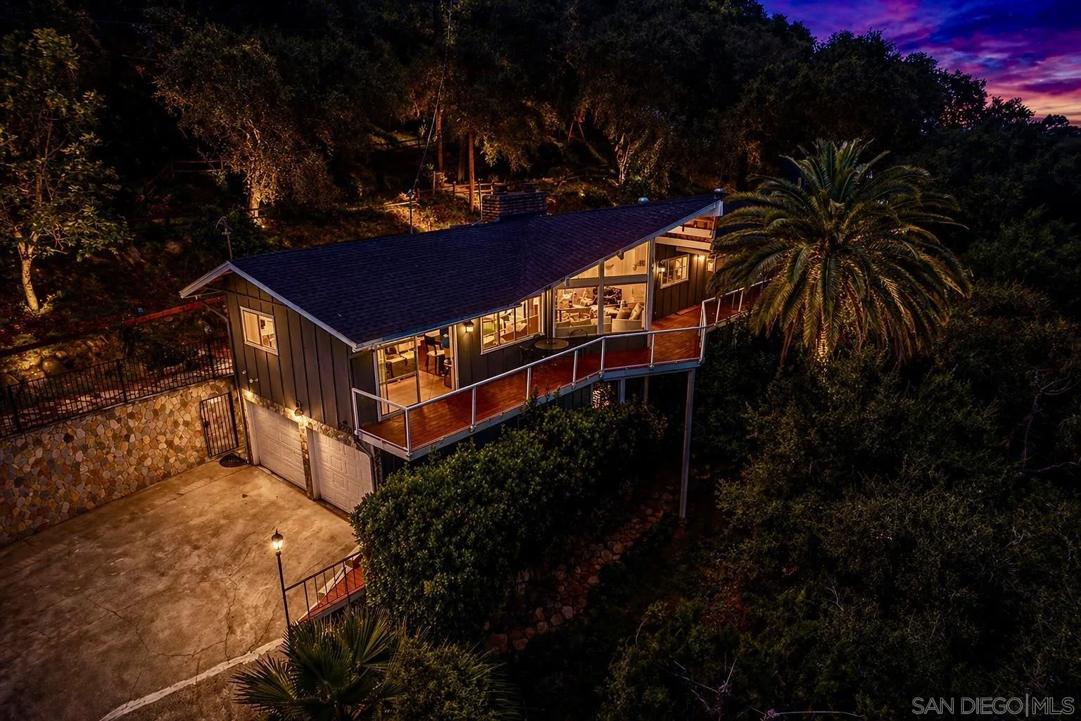 2373 Carroll Ln
