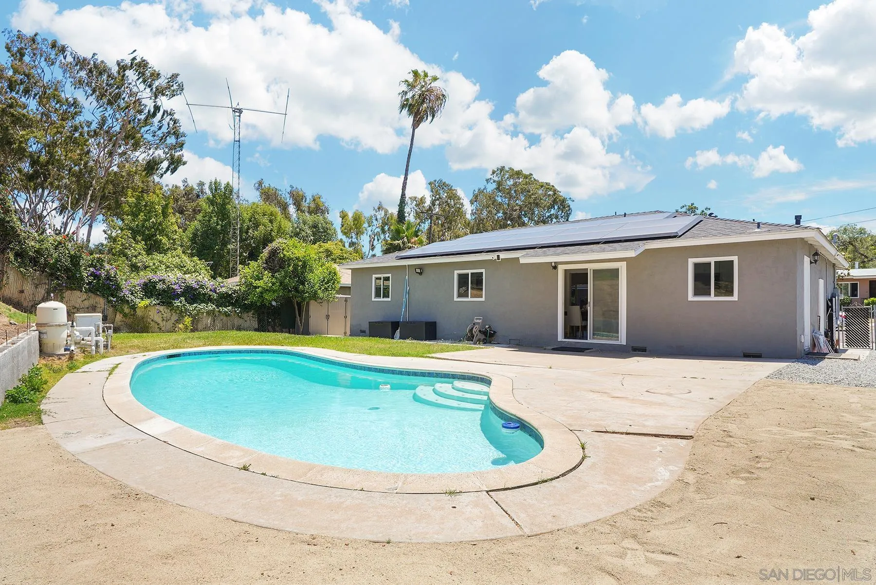 74 Vallecitos Way
