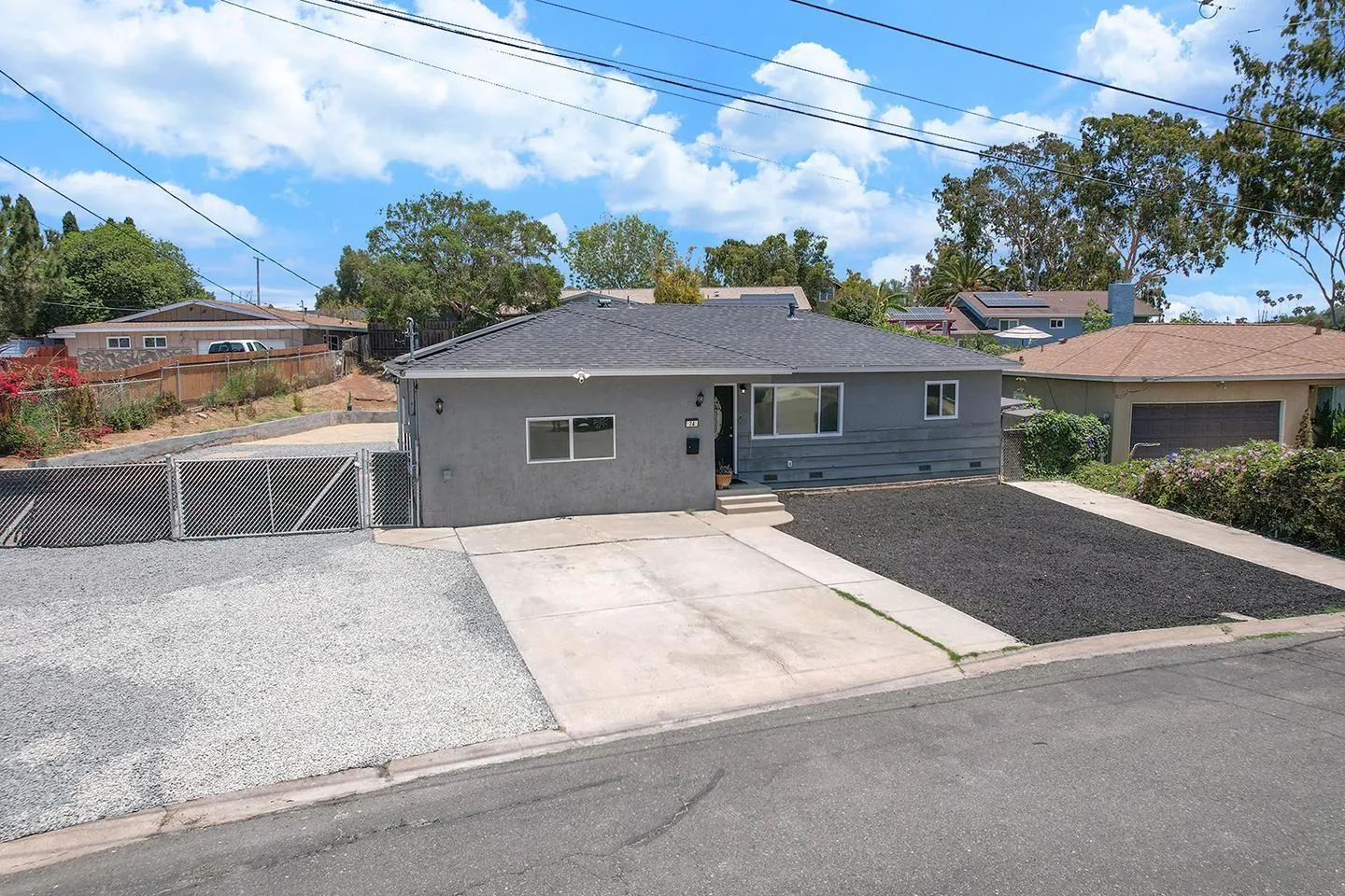 74 Vallecitos Way