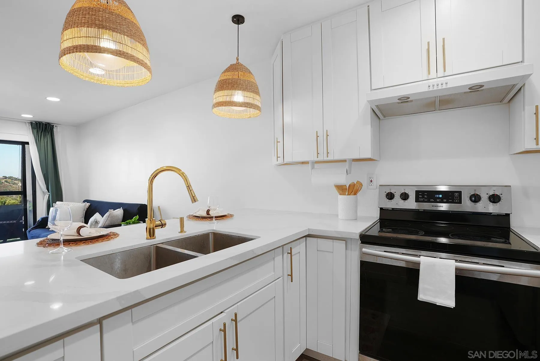 6930 Hyde Park Dr Unit 218