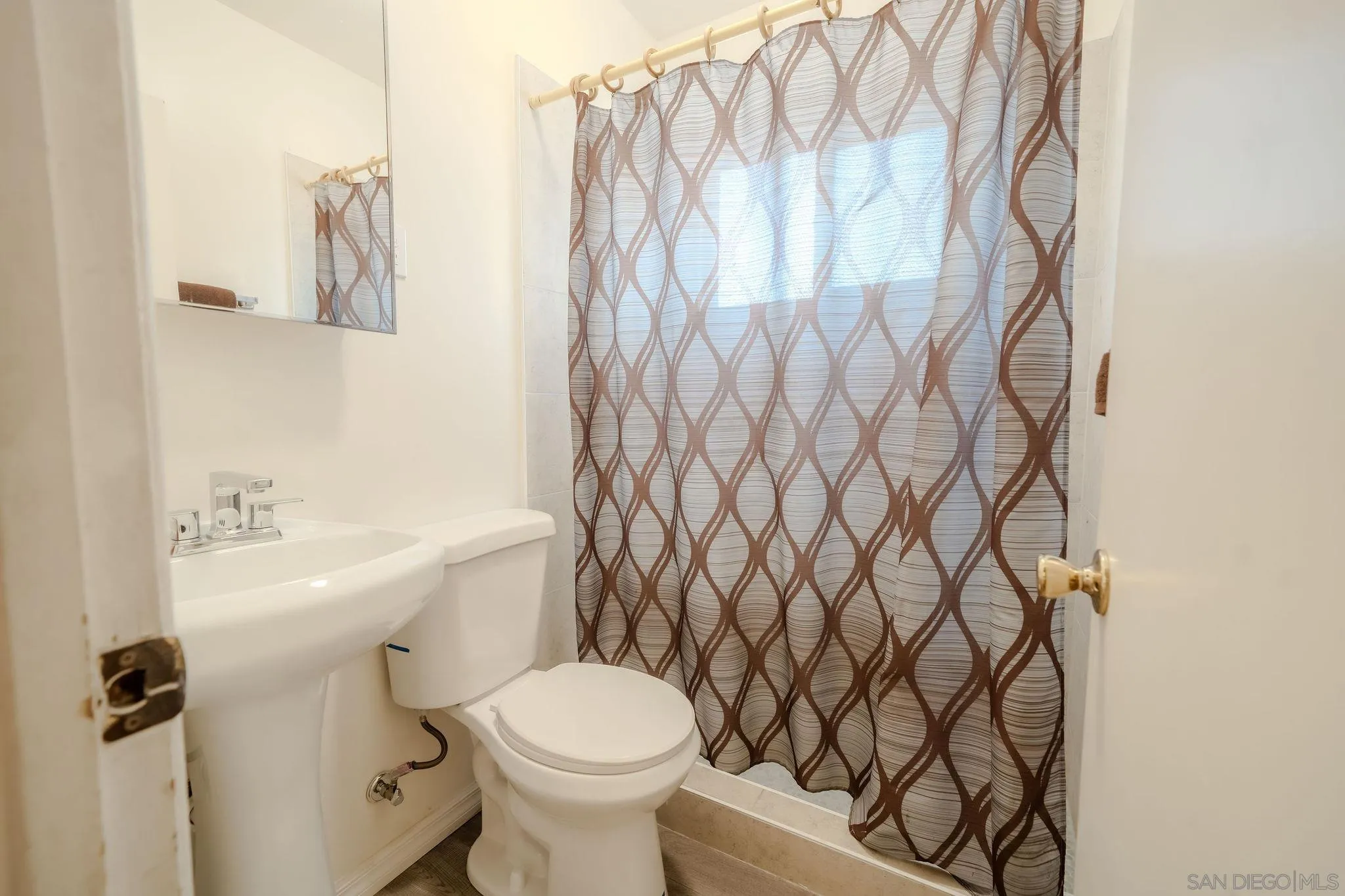 2361 Calle Tortuosa
