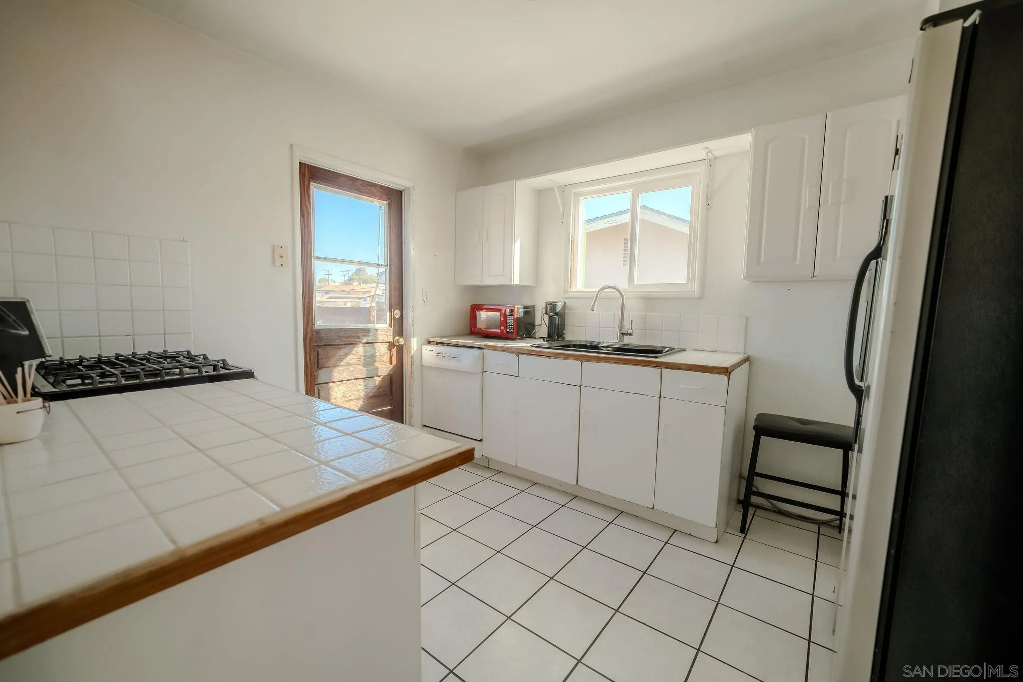 2361 Calle Tortuosa
