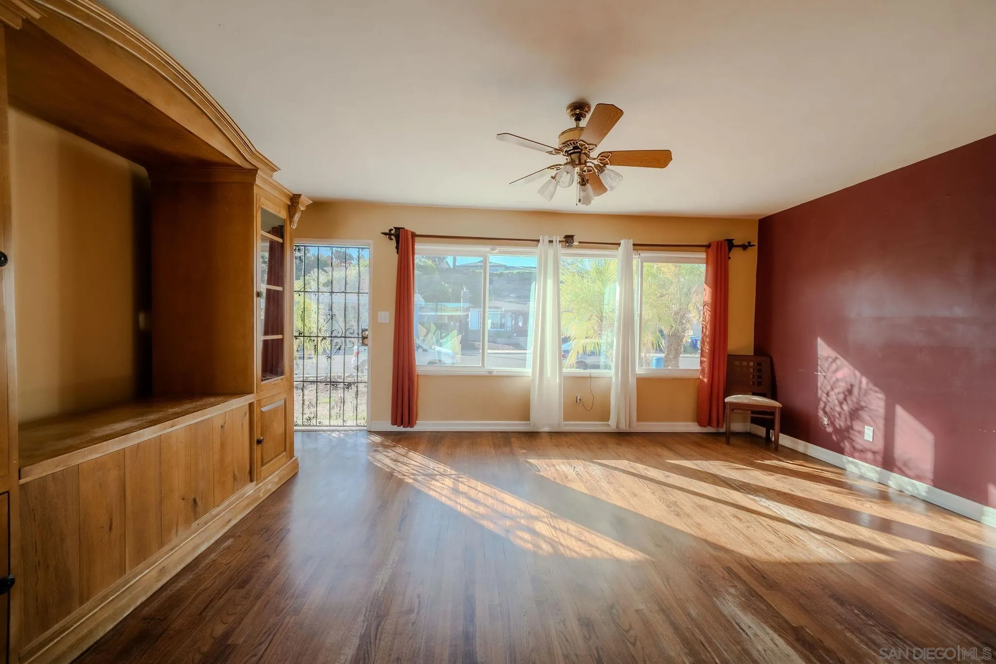 2361 Calle Tortuosa