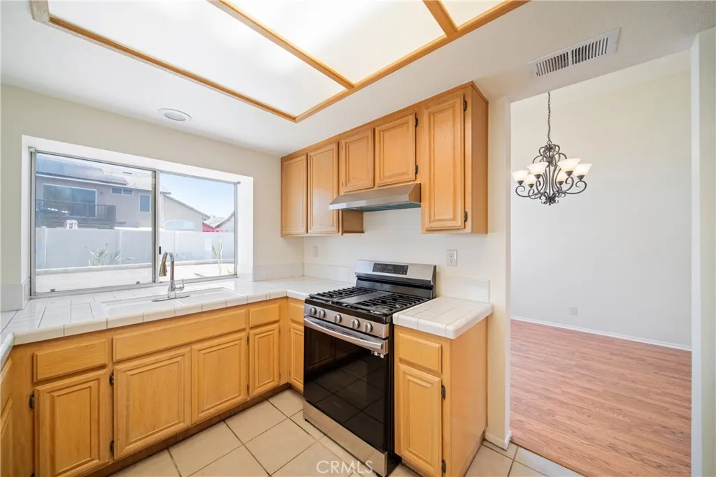 30317 Calle Belcanto