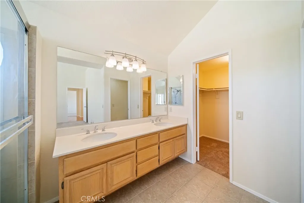 30317 Calle Belcanto