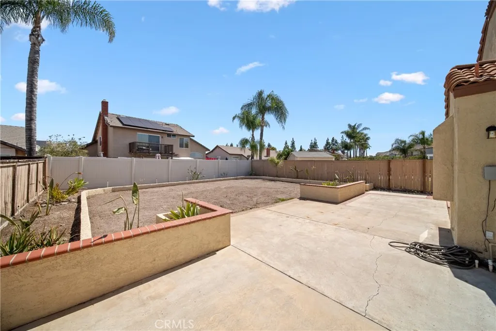 30317 Calle Belcanto