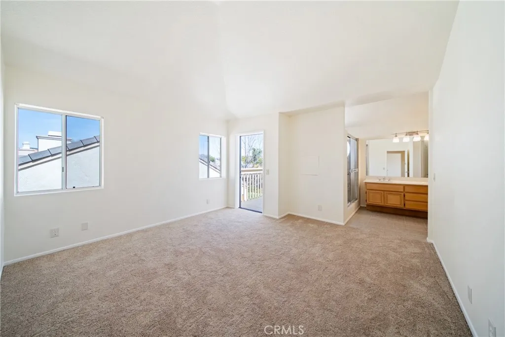 30317 Calle Belcanto