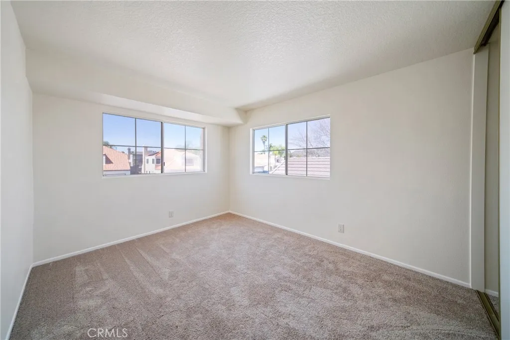 30317 Calle Belcanto