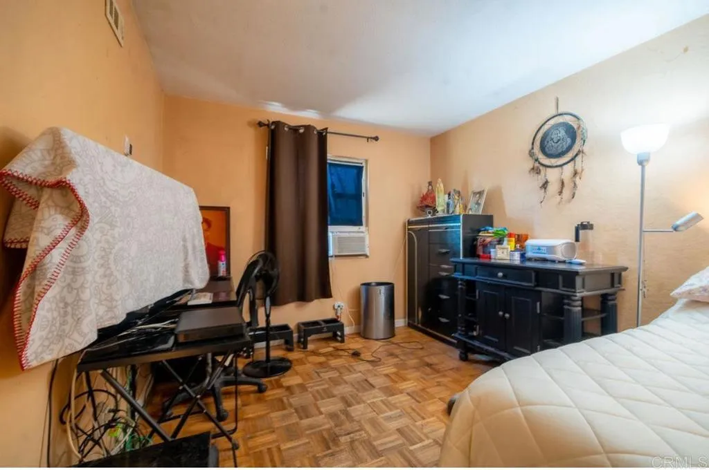 10181 Mayor Circle