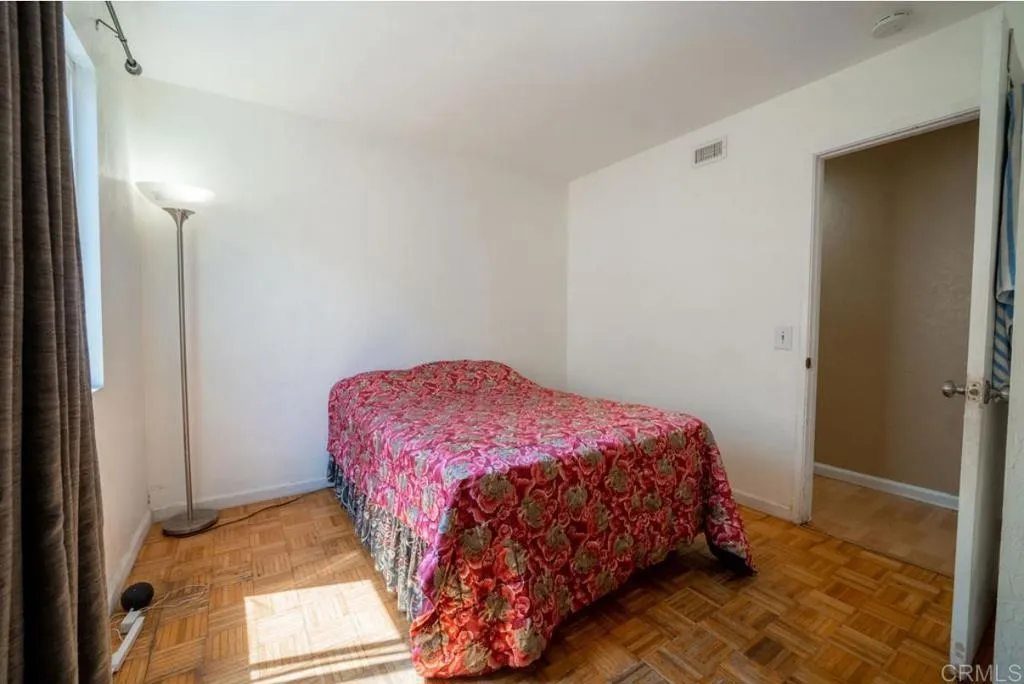 10181 Mayor Circle