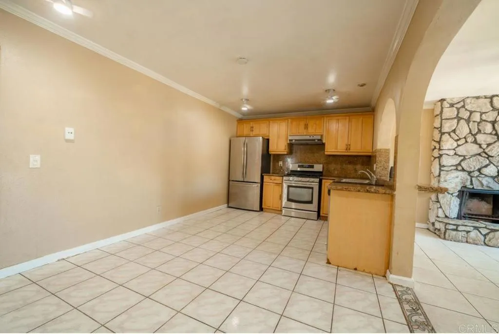 10181 Mayor Circle