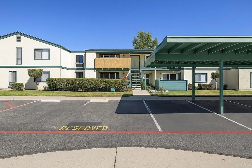 1817 E Grand Avenue Unit 56