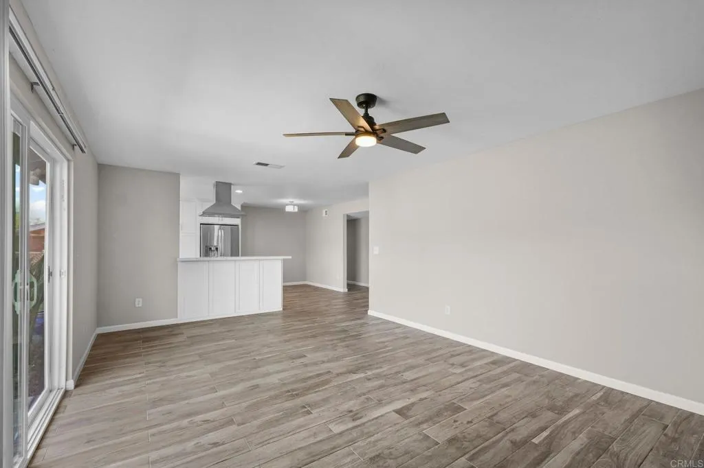 6415 Hayward Way