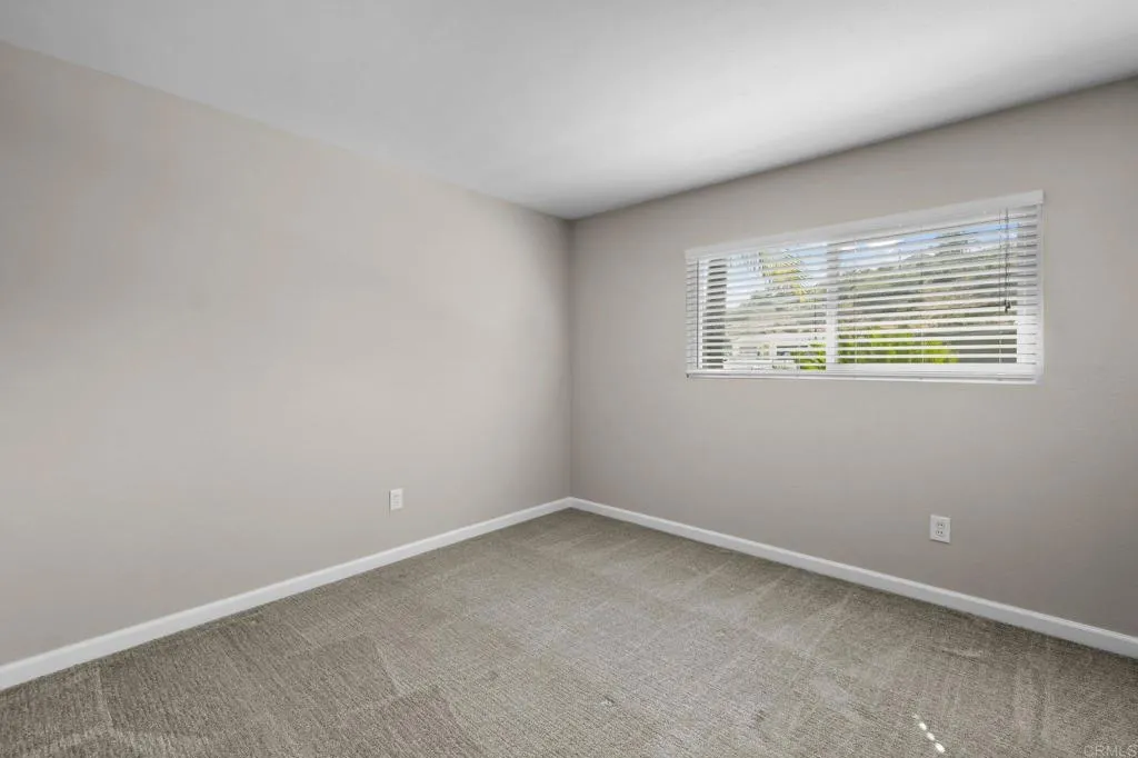 6415 Hayward Way