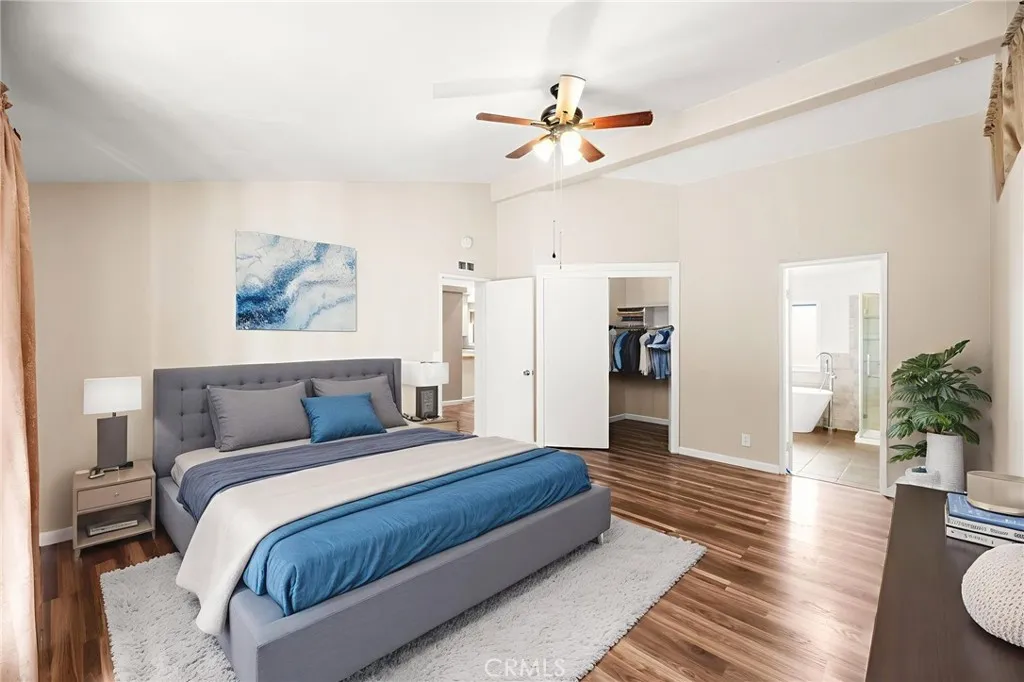 33422 Harvest Way East