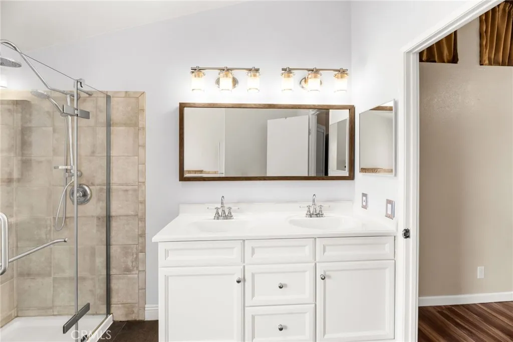 33422 Harvest Way East