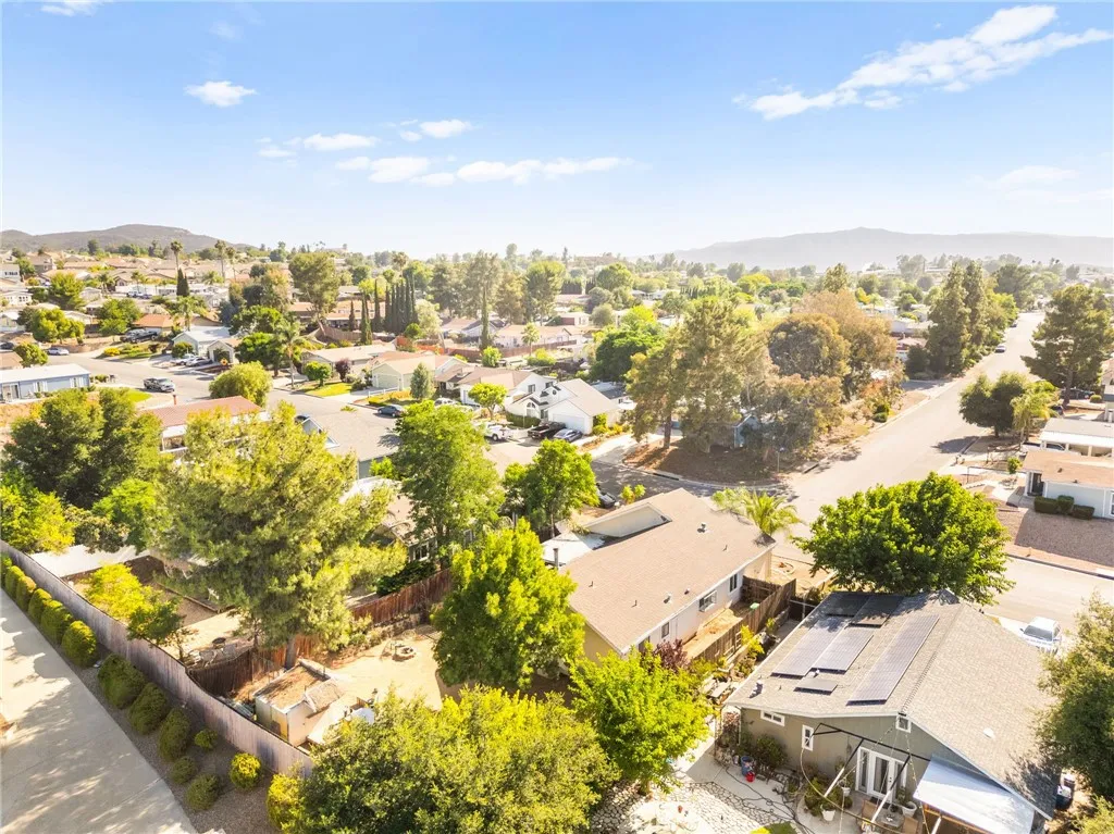 33422 Harvest Way East