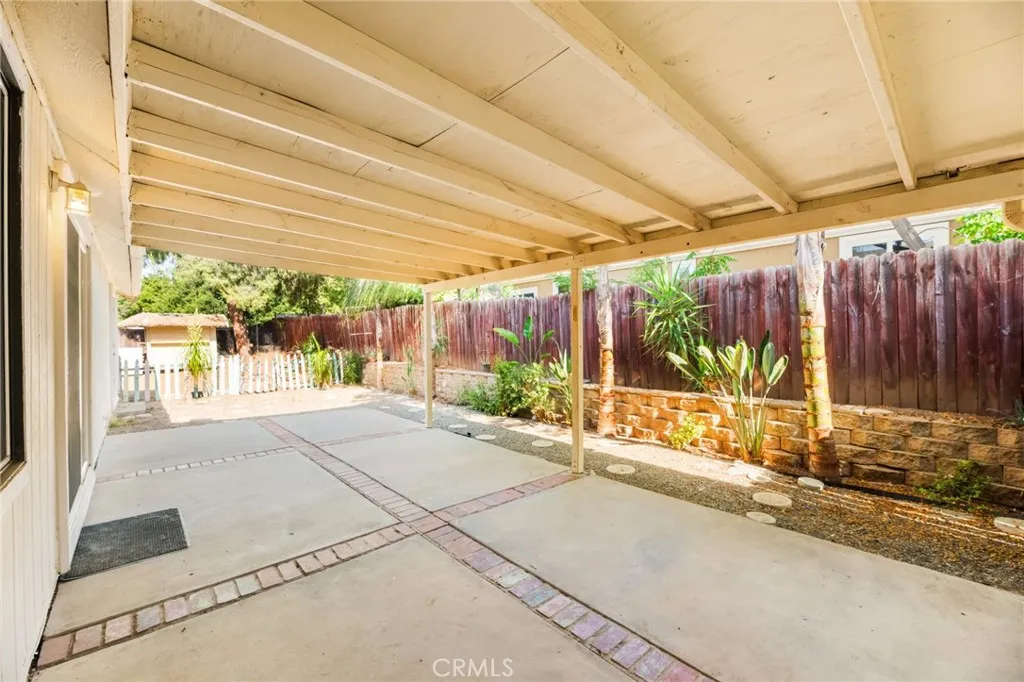 33422 Harvest Way East